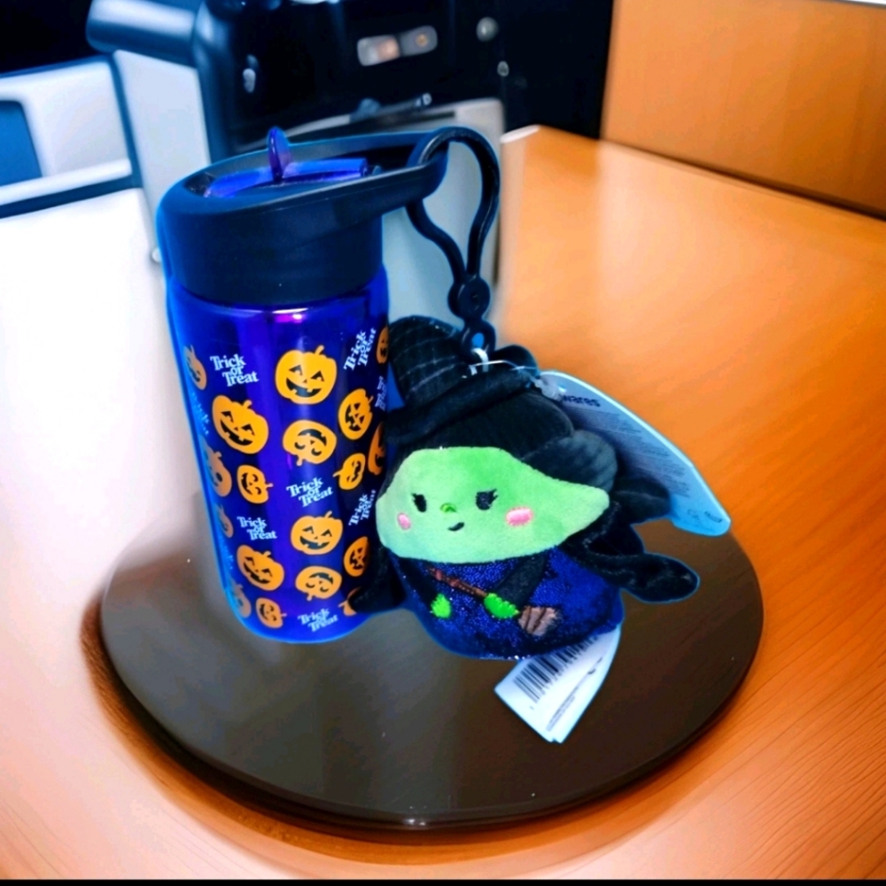 Halloween Squishmallow Wicked Elphaba 3" Clip-on With Free Purple Water Bottle